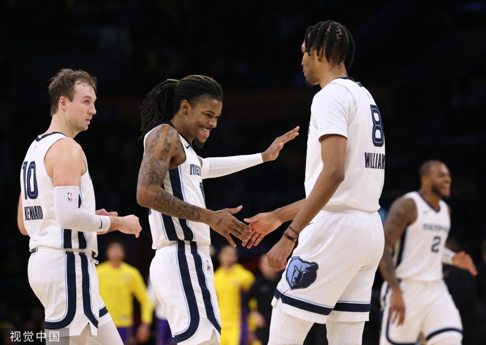 局表现极为 局表现极为